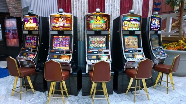 uncrush featured game showcase